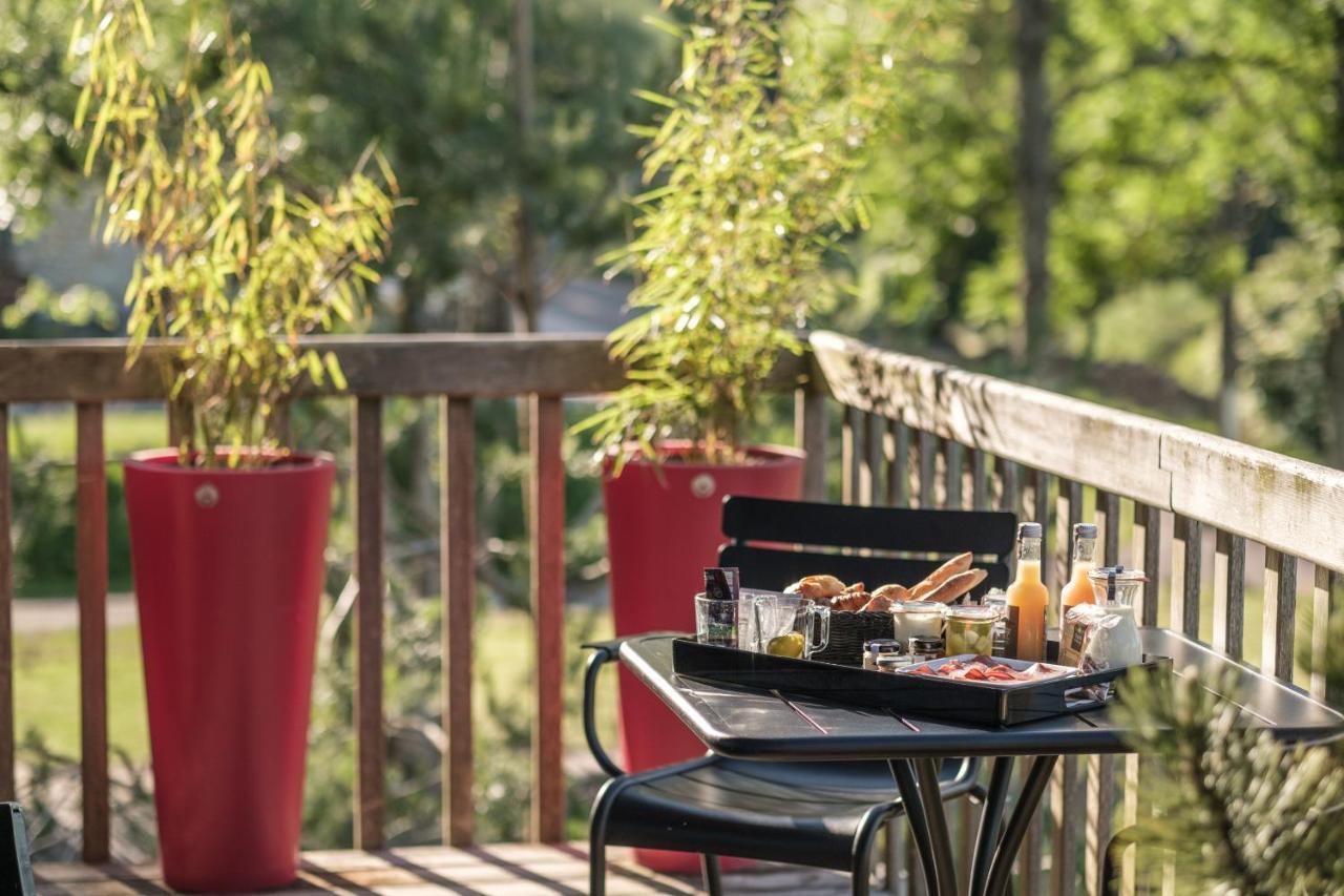 Le Domaine Des Pres Verts Suites & Chambres Avec Jacuzzi Privatif Jouey Εξωτερικό φωτογραφία