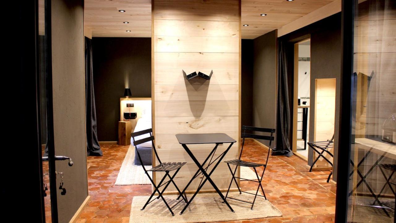Le Domaine Des Pres Verts Suites & Chambres Avec Jacuzzi Privatif Jouey Εξωτερικό φωτογραφία